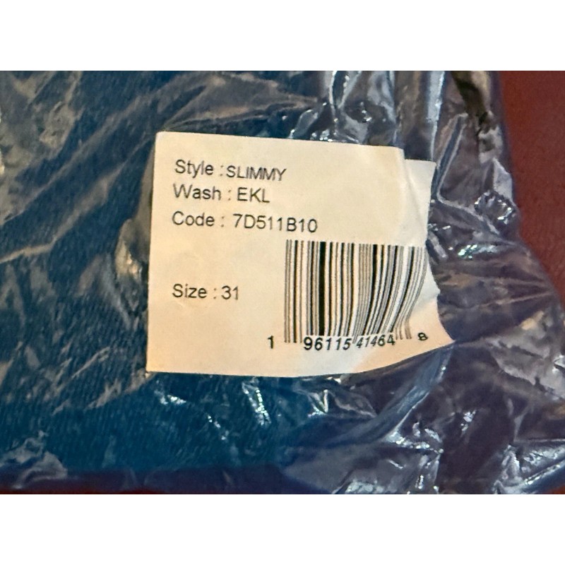 7 For All Mankind $208 7 For All Mankind Slimmy