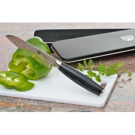 GRÄWE Damaszener Santokumesser 12 cm - Damast-Küchenmesser mit 65-lagiger Klinge und Micarta-Griff, schwarz, in Metall-Box