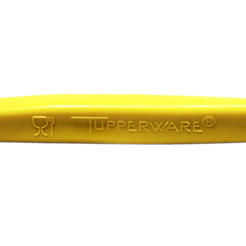 Tupperware - Yellow Orange Peeler