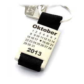 Metal Keyring – Heart Day Calendar