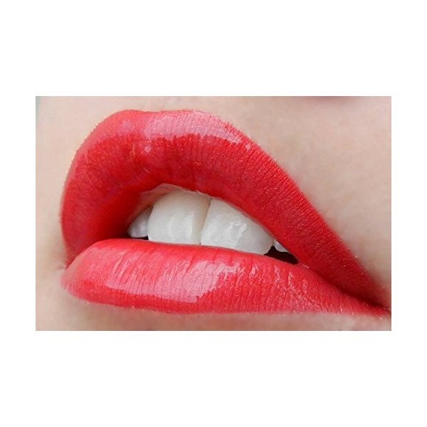 LipSense Trio (Strawberry Shortcake) Lip Color, Glossy Gloss and Ooops Remover Set