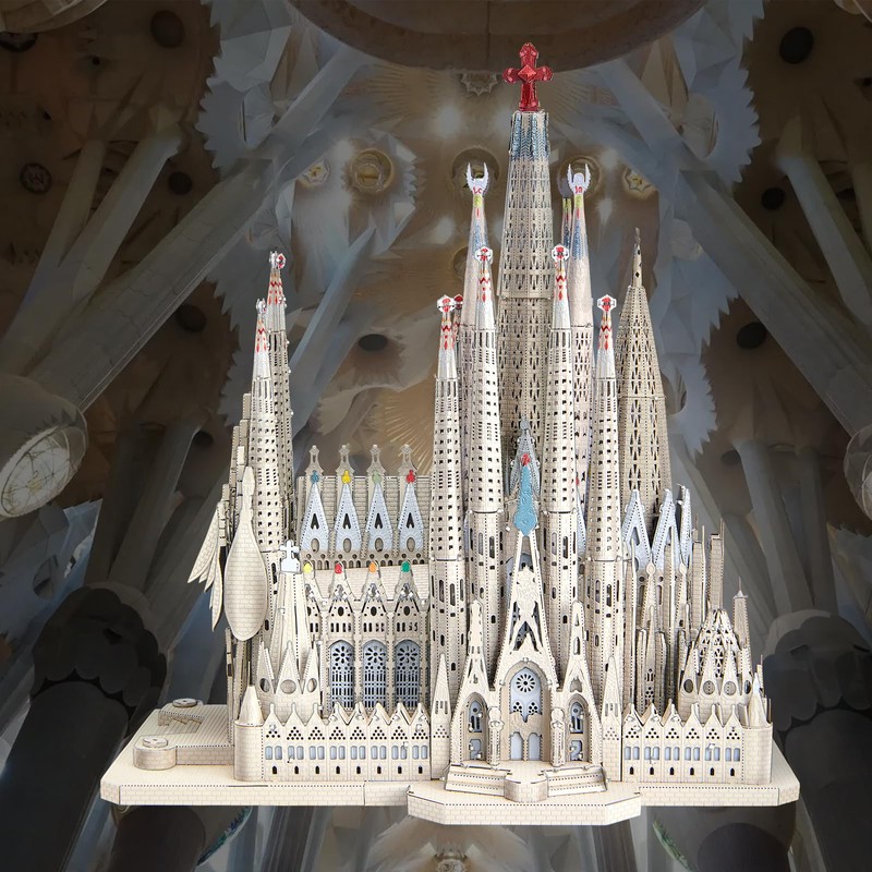 Piececool 3D Puzzles for Adults, La Sagrada Família Metal Model