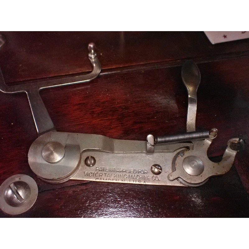 VICTOR VICTROLA SPRING FOR TURNTABLE STOP WORK MECHANISM