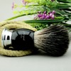 Pure black badger hair shaving set in black. The includes