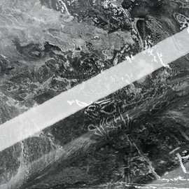 Livelynine Black Marble Countertop Contact Paper Waterproof Peel and Stick Countertops Self Adhesive Kitchen Wallpaper for Counters Bathroom Counter Top Covers Renter Friendly Desk Cover 15.8x78.8