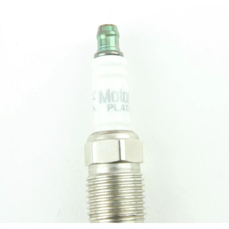 Motorcraft Set of 8 Genuine OEM Motorcraft Platinum Spark Plug