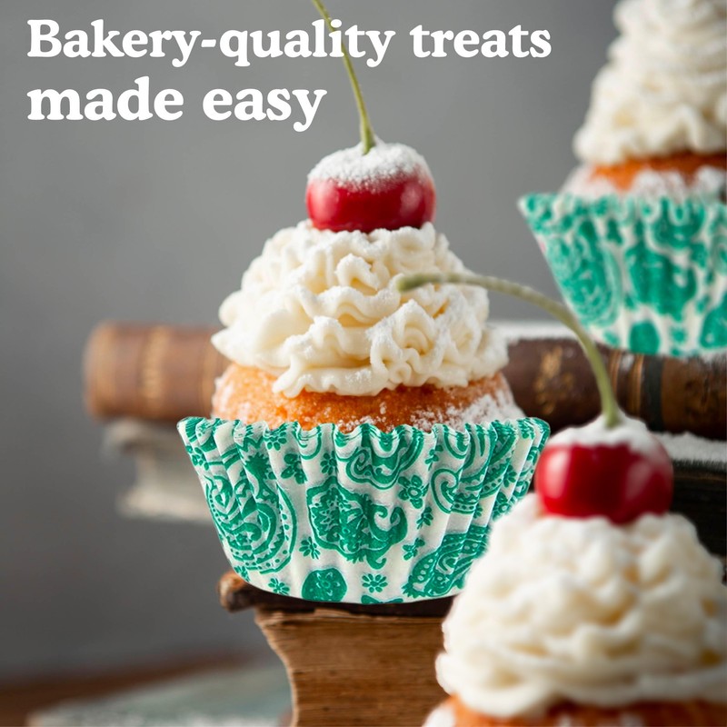 REGENCY RW1116PASG Greaseproof Standard Baking Cups, Green/White