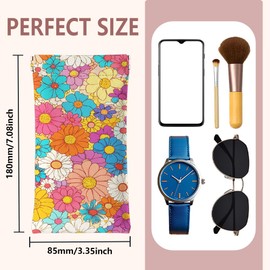 GLOBLELAND Doodle Daisy Soft Glasses Case Flowers Squeeze Top Eyeglass Case Travel PU Leather Sunglass Case Portable Sunglasses Pouch for Women Men