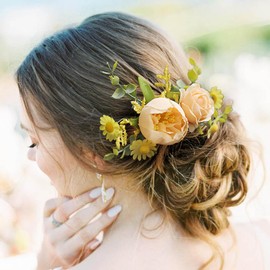 Fangsen Boho Rose Rose Flower Yellow Chamomile Little Sunflower Eucalyptus Leaves Lover Grass Hair Comb Bridal Headpiece Floral Hair Accessories for Brides and Bridesmaids Silver (Ivory)