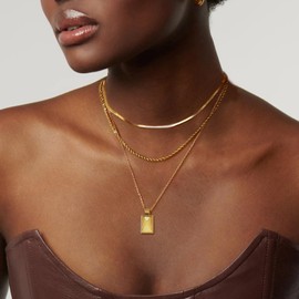 HUASAI Layering Necklaces for Women Stackable Herringbone Chain Necklace Set Layered Necklaces Non Tarnish Gold Necklace Beach Jewelry for Women