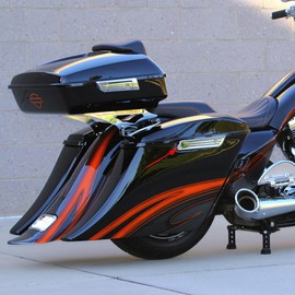 TOPRAMETAL For harley Touring Road King Street Glide Saddlebag hinge Covers Latch Covers 2014-2023 (Chrome latch cover)