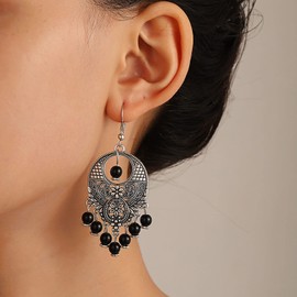 TseenYi Gypsy Earrings Vintage Black Pearl Drop Earrings Boho Gypsy Ethnic Earrings Pearl Tassel Chandelier Hook Earrings Jewellery for Women and Girls (Silver)