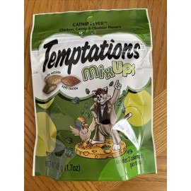 TEMPTATIONS Lot Of 3 Temptations Mix Up Treats For Cats Catnip Fever, Chicken, catnip,cheddR