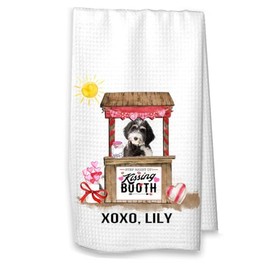 Studio 9Thirty3 Valentine Bernedoodle Kissing Booth Kitchen Towel, Bernedoodle Gift, Housewarming Gift, Gift for Mom or Girlfriend (White Towel, Bernedoodle with Name)