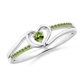 Meadows Round Peridot Ring Solitaire Peridot Ring