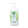 Man Holding Flowers 252OLB54 Green Tea Skin Shower 500ml /
