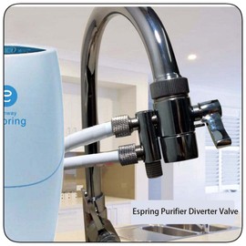 EZRODI Válvula desviadora de grifo existente hembra M22x 1 rosca con aireador (salida de tubo exterior de 3/8 pulgadas + diámetro exterior de 5/16 pulgadas Entrada de tubo, repuesto de válvula desviadora de grifo purificador de agua de resorte electrónic