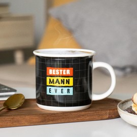 GRUSS & CO Tasse mit Motiv "Bester Mann" | Lieblingstasse in Geschenkbox, Porzellan, 38 cl, Tasse mit Spruch | Geschenk, Geburtstag, lustiges Geschenk | 48939, Schwarz