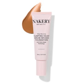 Base de maquillaje Nakery 5 en 1 con cobertura total y acabado mate natural, adaptable a tonos de piel claro, medio y oscuro