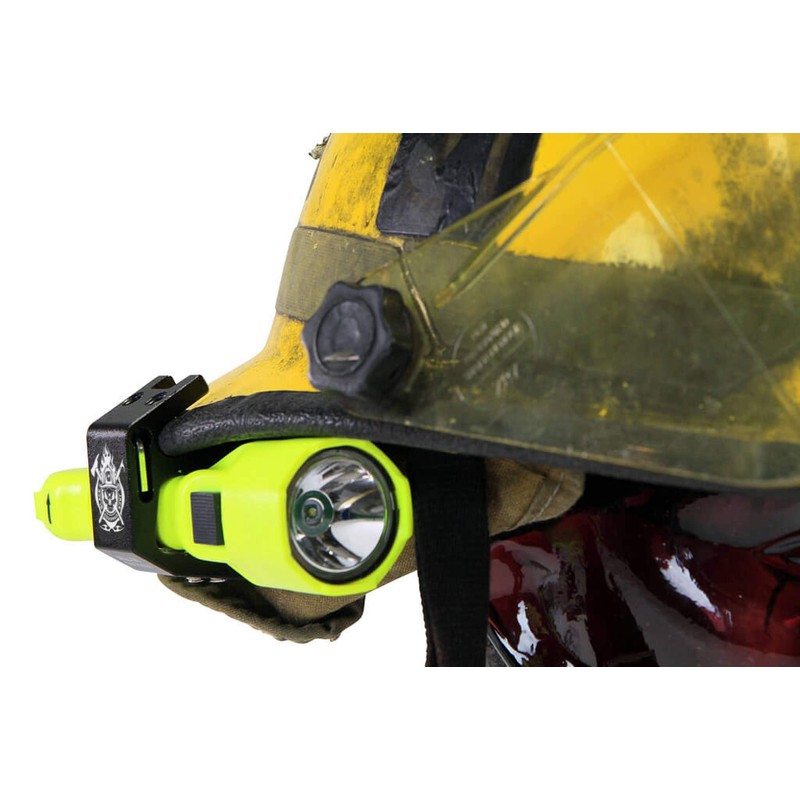 Blackjack Firefighter Helmet Aluminum Flashlight Holder (All in)