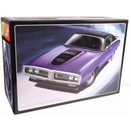 AMT 1971 Dodge Hemi Charger R/T 1:25 Scale Plastic Model Car Kit 1442