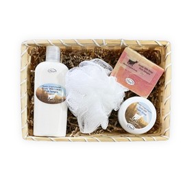 Goats Milk Skin Care Gift Set (Pink Sangria)