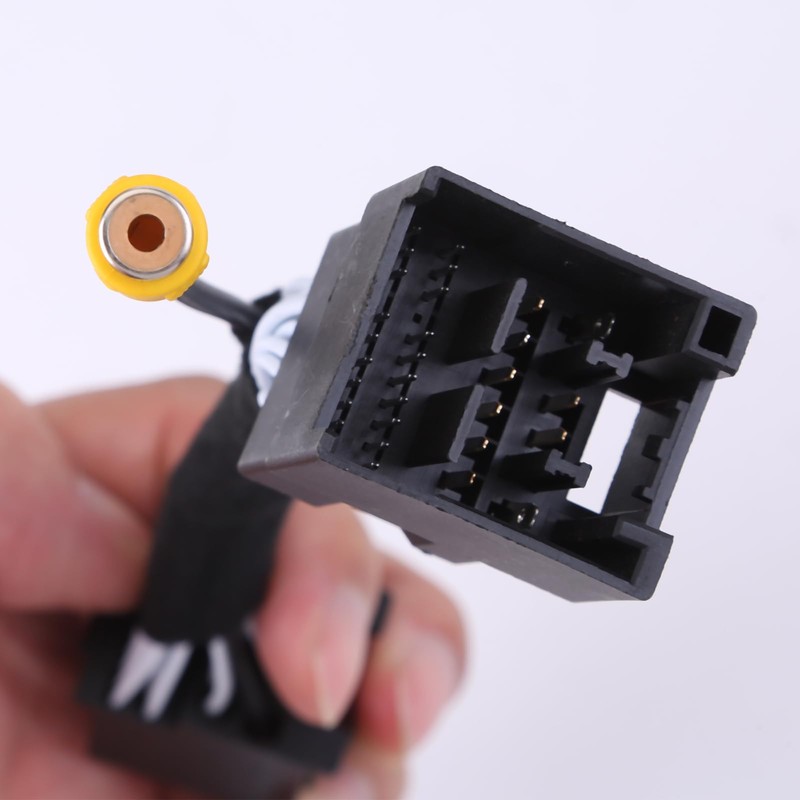 iSpchen 32 Pin Car Reversing Camera Cable Adaptor, Rear View