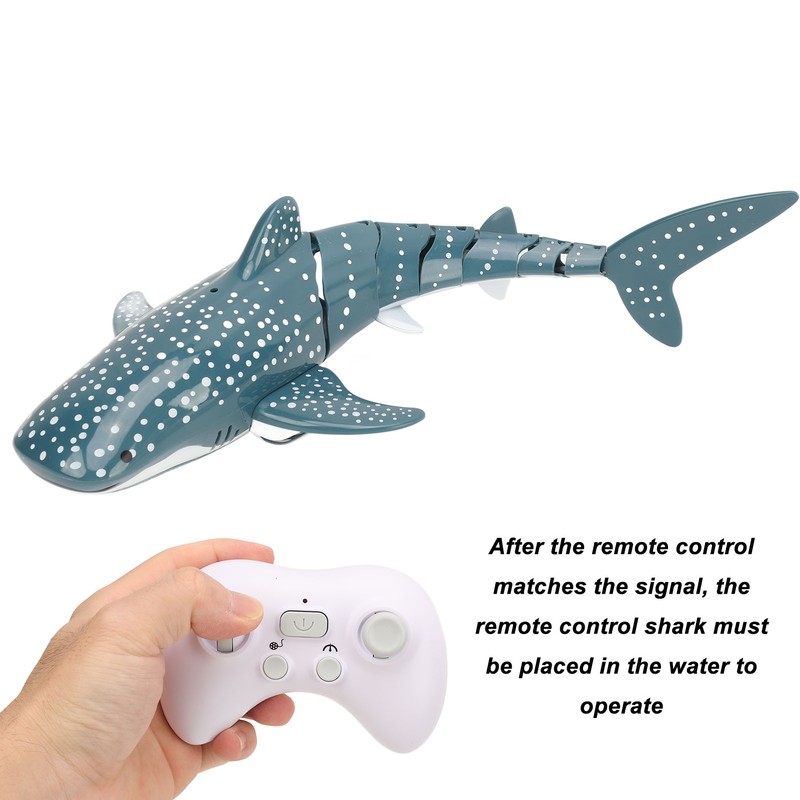RC Shark Toy Pool Boat Toy High Simulation Light Effect