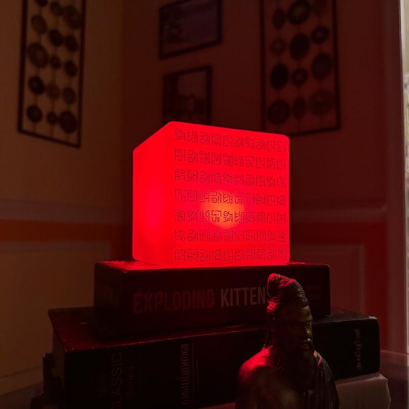 Glowing Poneglyph Anime Room Decor, One Piece Collectible Object, Straw