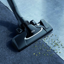 AEG AZE140 Precision Flow Kombidüse (Reinigung von Böden und Teppichen, einfache Handhabung, schonende Reinigung, Teppichmodus, optimale Staubaufnahme, leise, für 36mm Ovalrohr, schwarz)
