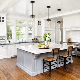 foucasal Modern Black Pendant Light with Clear Glass Shade, Mini Pendant Lighting for Kitchen Island, Adjustable Farmhouse Ceiling Light for Kitchen Island Dining Room Hallway Living Room