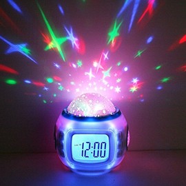 PREMIUM Wecker & LED Sternenhimmelprojektor (digital) 10 Melodien - Uhr Nachtlicht Einschlafhilfe für Baby & Kinder - Dekolampe Deko Lampe Leuchte Dekoleuchte Sternenhimmel Mond und Sterne Projektor