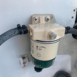 Filtro del carburante per barca, separatore di acqua combustibile da 10 micron, 30 GPH R12T, rotazione marina, filtro del carburante in plastica, separatore d'acqua adatto per petroliere motoscafi con