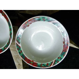 GIBSON 2 NEW OTHER GIBSON CHRISTMAS POINSETTIA SOUP CEREAL PASTA BOWLS GREEN STAMP