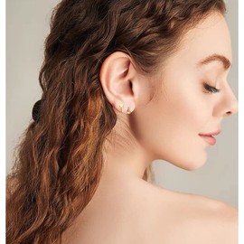 Cute Star Helix Climber Crawler Earrings Sterling Silver 925 Lucky Star Cartilage Wrap Cuffs Earring Screw Ball Ear Studs Dainty Jewelry Gifts for Women (Gold)