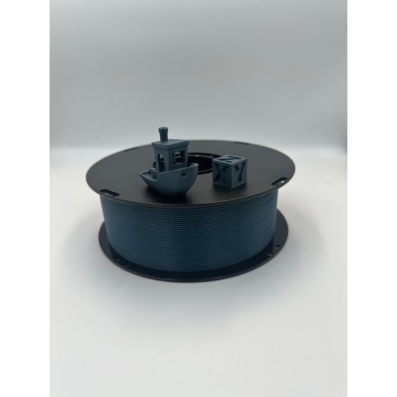 Recycled PLA Filament for 3D Printing - From recycled prints:_Blue_500
