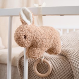 Bieco Music Box Rabbit Fine 20 cm | Baby Music Box Made of Bouclé | Cuddly Toy Rabbit Sleeping Aid Babies | Rabbit Cuddly Toy Baby Music Clock | Music Box Baby Girl Music Boxes Baby Rabbit Cuddly Toy