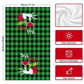Ohok Pack of 4 Christmas Towels 45 x 65 cm, Fashion Decoration Kitchen Towels Grich Santa Claus Tea Towels Soft Microfibre Cloths for Bathroom Kitchen Drying Towel Christmas Decoration (Set B)