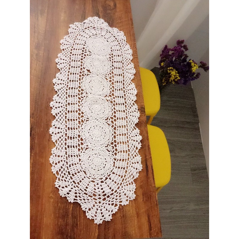 Laivigo- Handmade Crochet Lace Oval Lucky Flower Tablecloth Table Runner