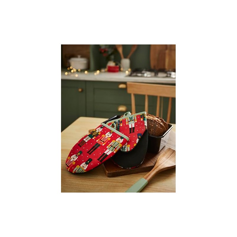 Ulster Weavers - Christmas Oven Mitts with Nutcracker Soldiers (18