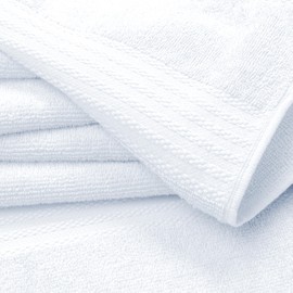 GLAMBURG Ultra Soft 8-Piece Towel Set - 100% Pure Ringspun Cotton, Contains 2 Oversized Bath Towels 27x54, 2 Hand Towels 16x28, 4 Wash Cloths 13x13 - Ideal for Everyday use, Hotel & Spa - White