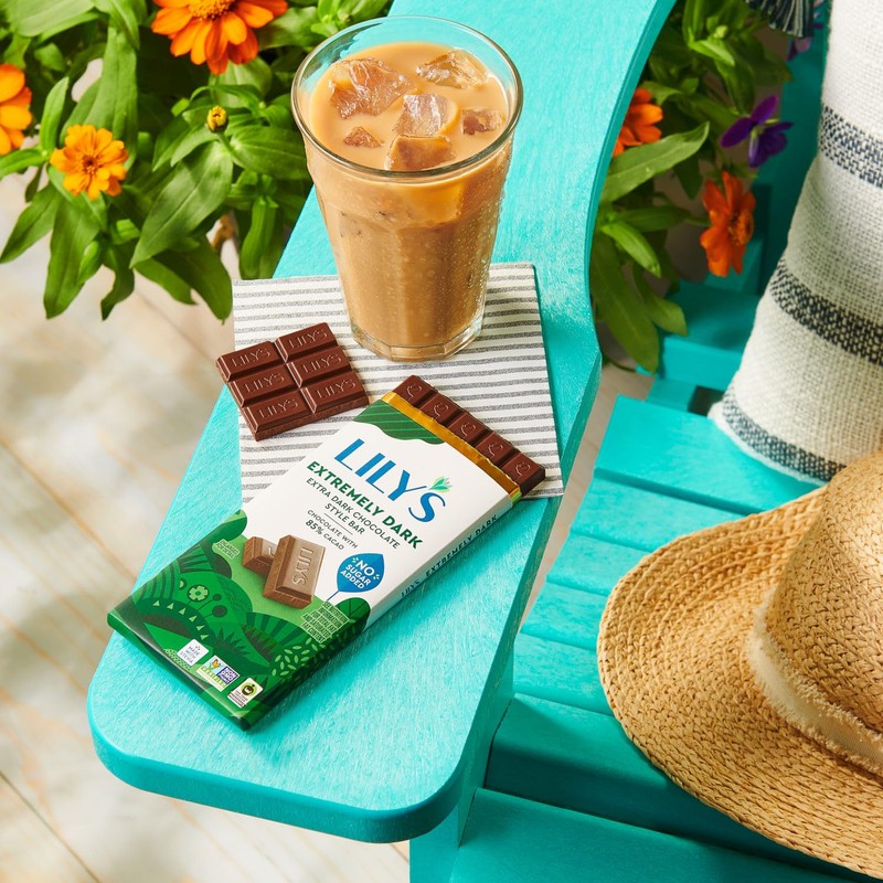 LILY'S Extremely Dark Extra Dark Chocolate Style No Sugar Added,
