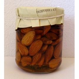 Almonds in acacia honey 240 gr.