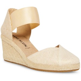 Anne Klein Women's Zoey Wedge Sandal, Natural Gold, 9.5