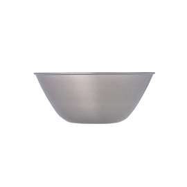 Sori Yanagi Stainless Steel Bowl, Designed Based on the Opinions of Cooking Experts and Housewives, Tsubamesanjo Stainless Steel Bowl, 7.5 inches (19 cm), Designed to Prevent Drip When Pouring Liquid