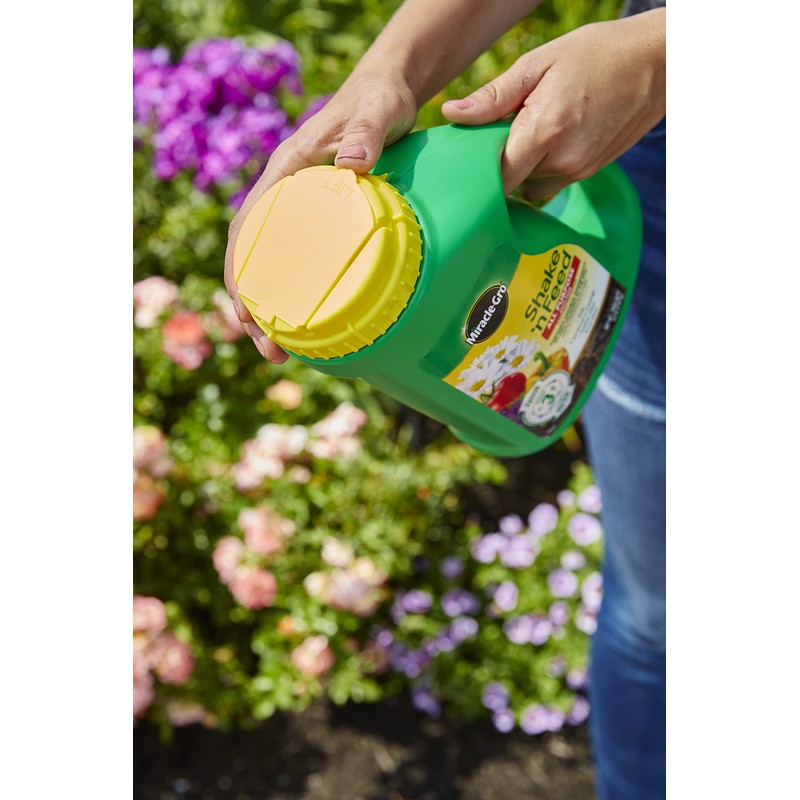 Miracle-Gro 2.04kg Shake n Feed All Purpose Plant Fertilizer
