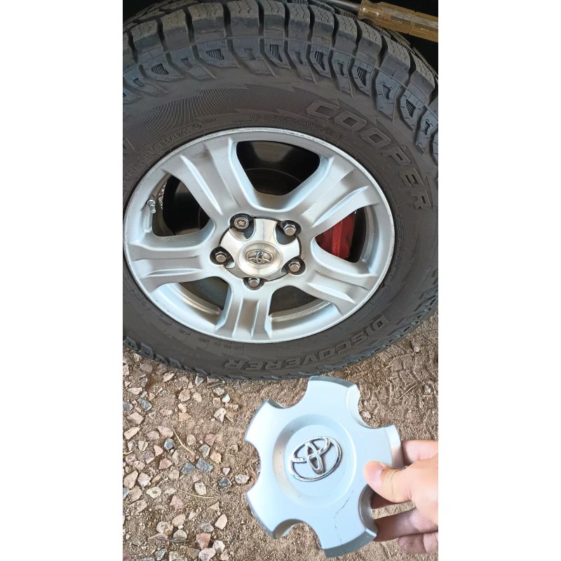 TOYOTA 2008-2019 SEQUOIA 20 INCH SILVER WHEEL CENTER CAP 42603-0C100