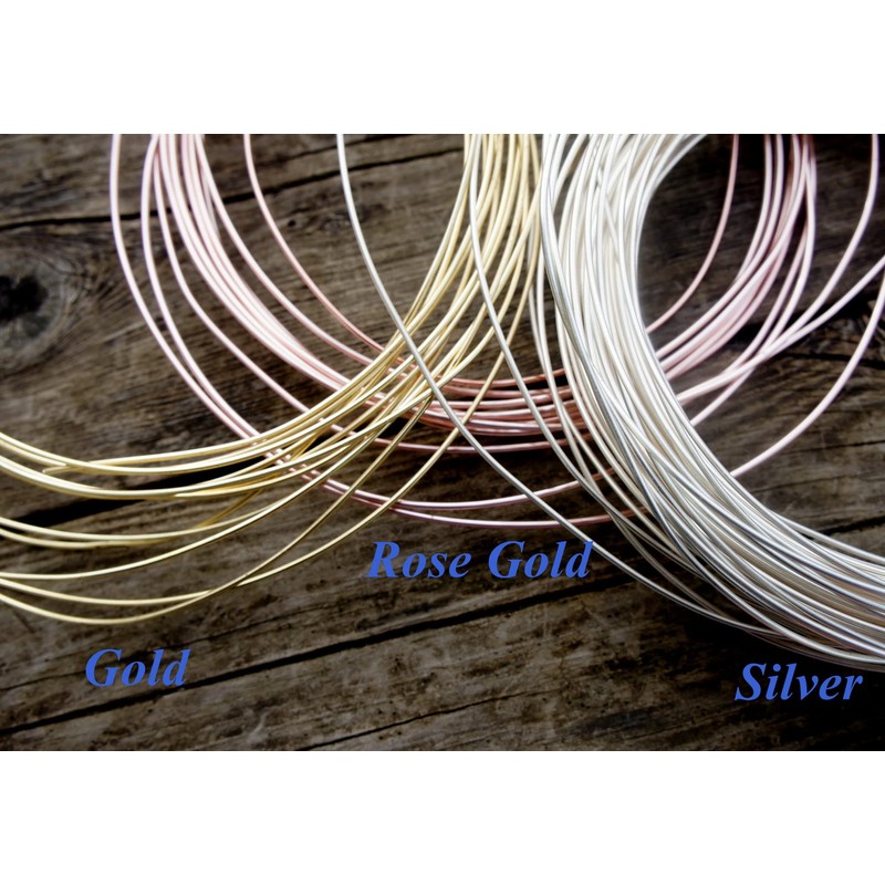 Heart Tree Topper in Rustic Grapevine and Pip Berries