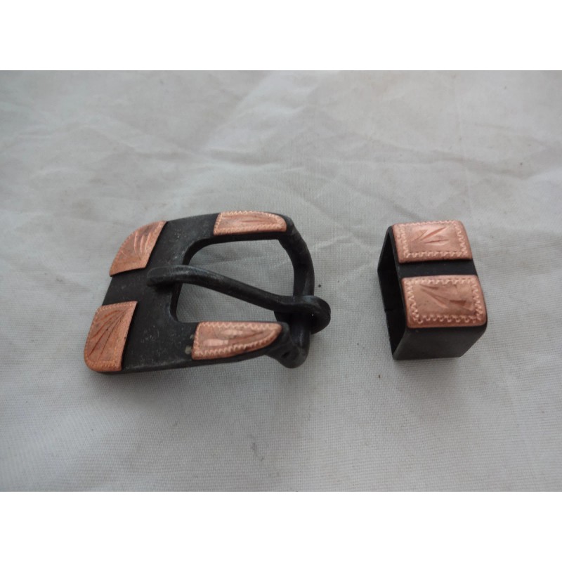 Weaver Leather Punchy Brown Iron Copper Square Heel Buckle Loop