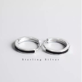 Unbranded 12mm Black Enamel Bar Inlaid Huggie Hoop .925 Sterling Silver Earrings Gift D19